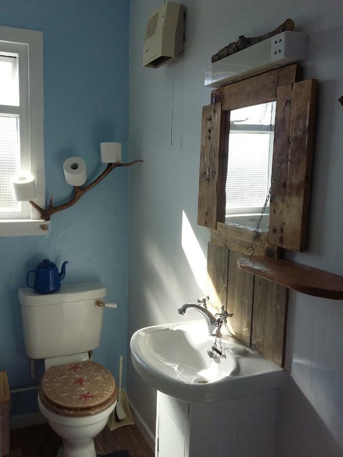 Hazel At Rustic Cabins, Nc500, Near 로친버 외부 사진